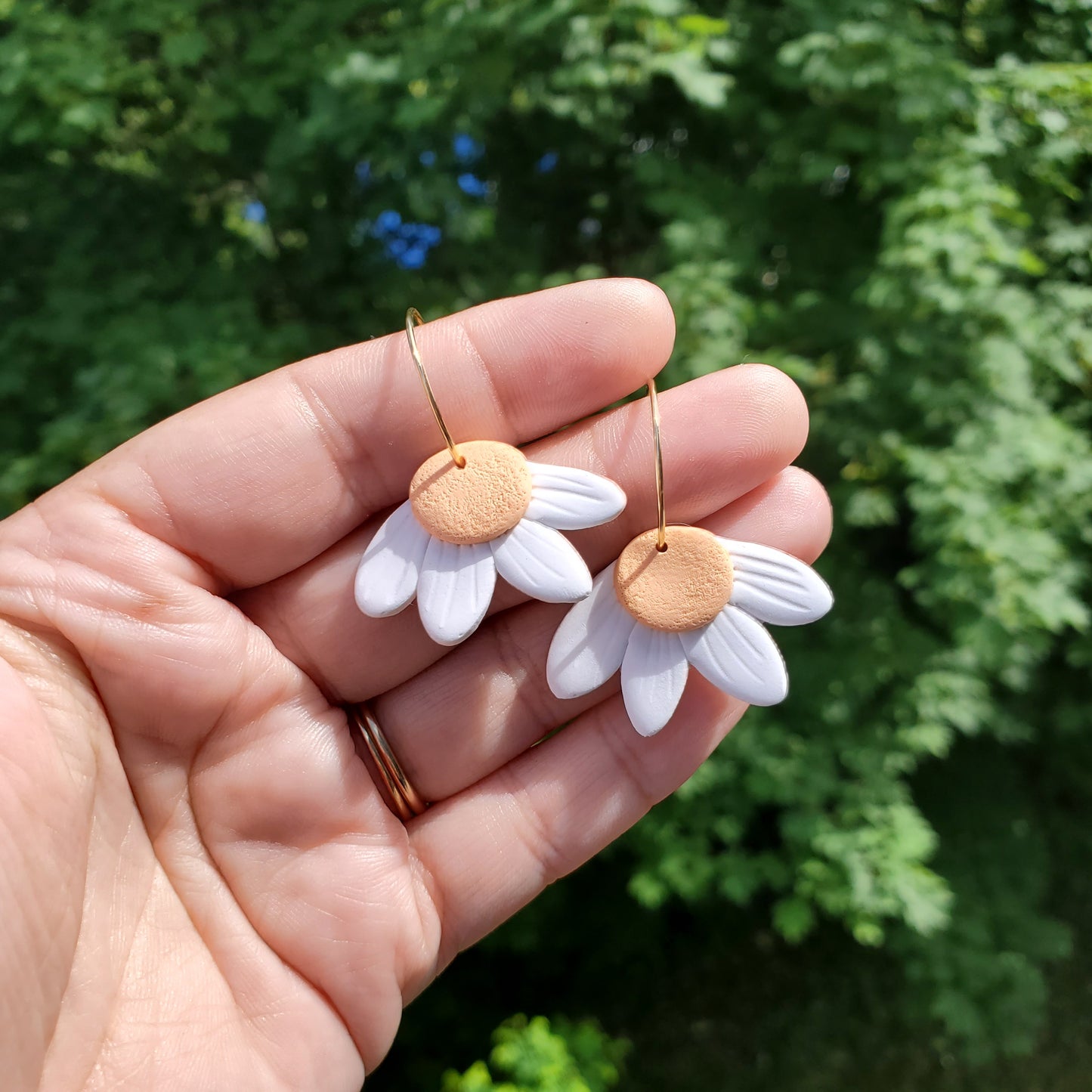 Daisy Hoop Earrings