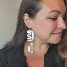 Load image into Gallery viewer, Tilly Earrings in Summer Speckle
