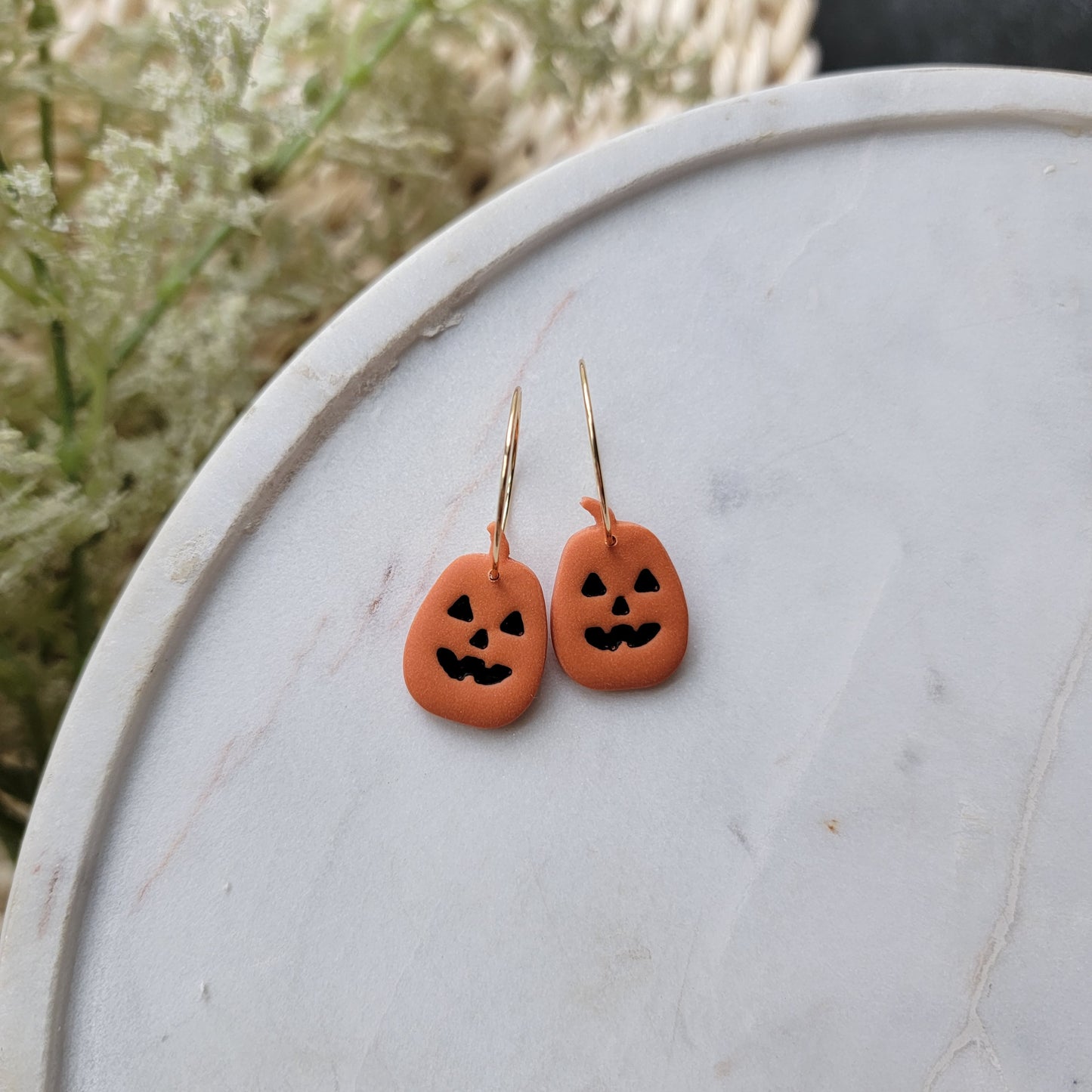 Jack-o-lantern Hoops