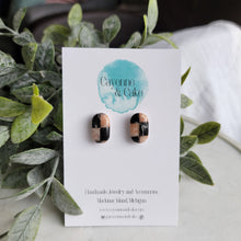 Load image into Gallery viewer, Oval Stud Earrings in Black and Neutral Marbled Check
