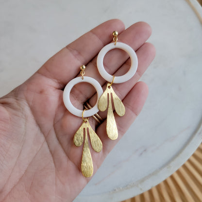 White and Gold Petals