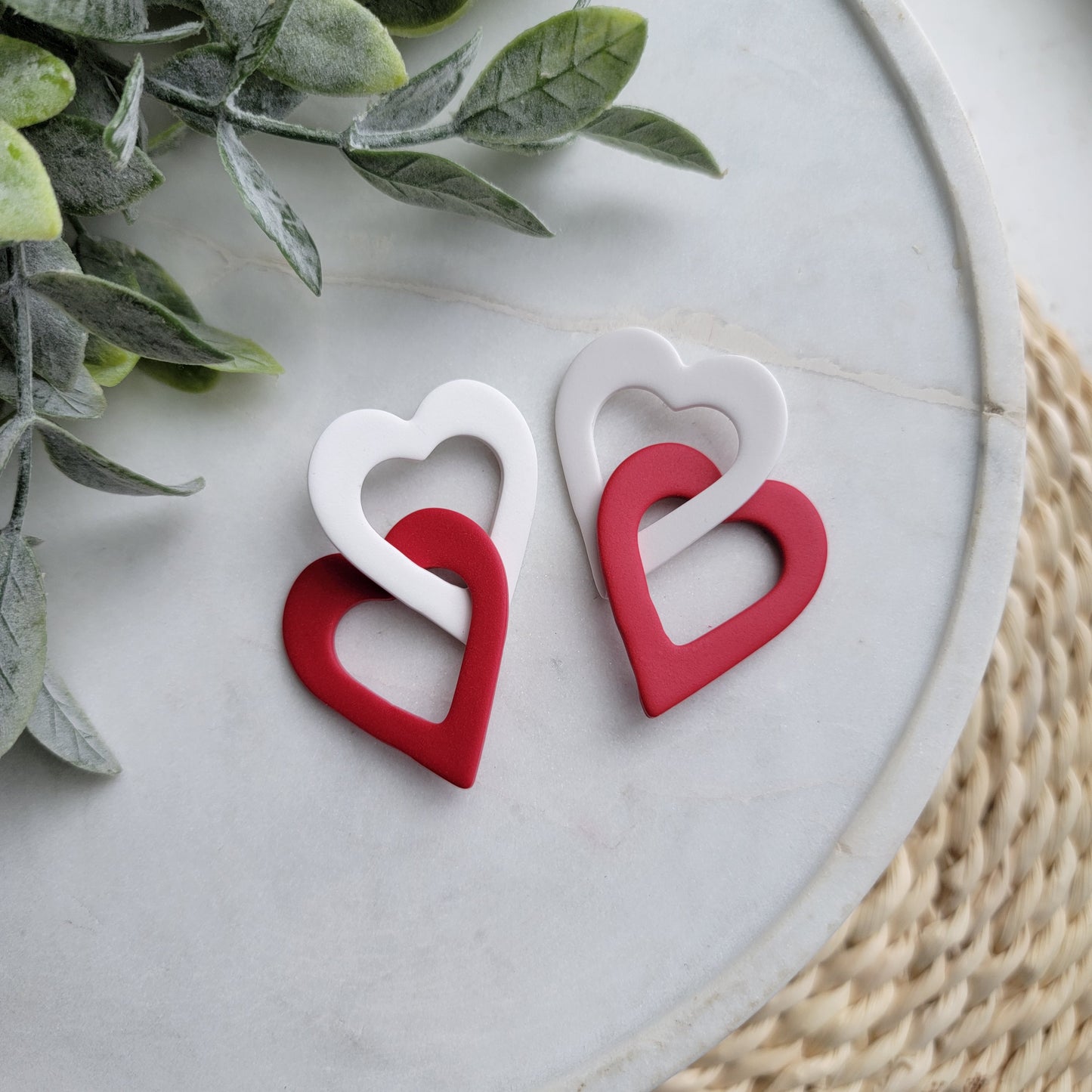 Red and White Heart Links