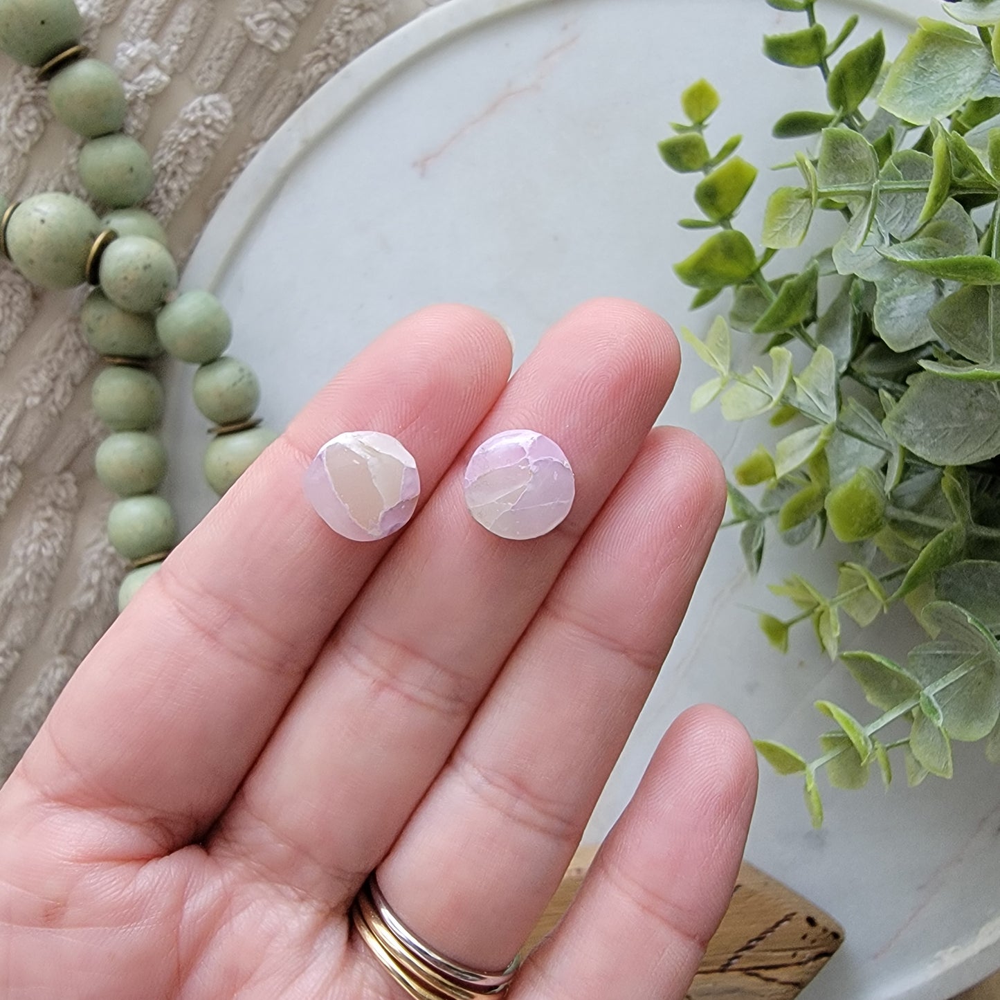 Studs in Lilac Quartz