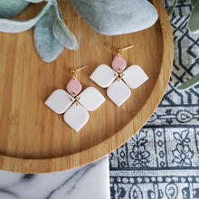 Load image into Gallery viewer, Magnolia Earrings
