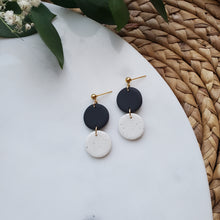 Load image into Gallery viewer, Origin Earrings in Black and Speckled White

