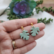 Load image into Gallery viewer, Mini Monstera Leaf Earrings
