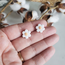 Load image into Gallery viewer, Mini Daisy Stud Earrings
