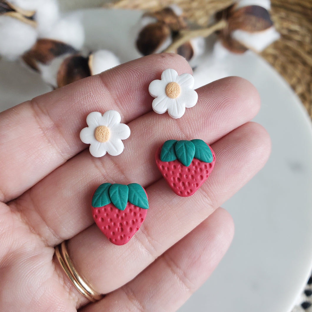 Mini Blossom and Strawberry Stud Pack
