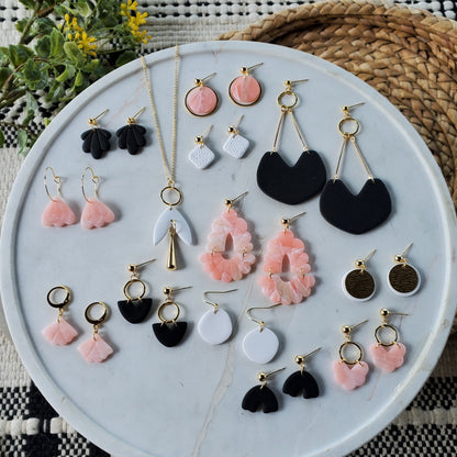 Devin Earrings in Peach Marbled