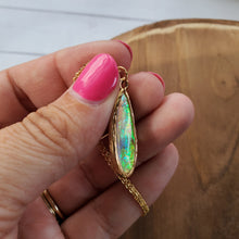 Load image into Gallery viewer, Opalescent Necklace
