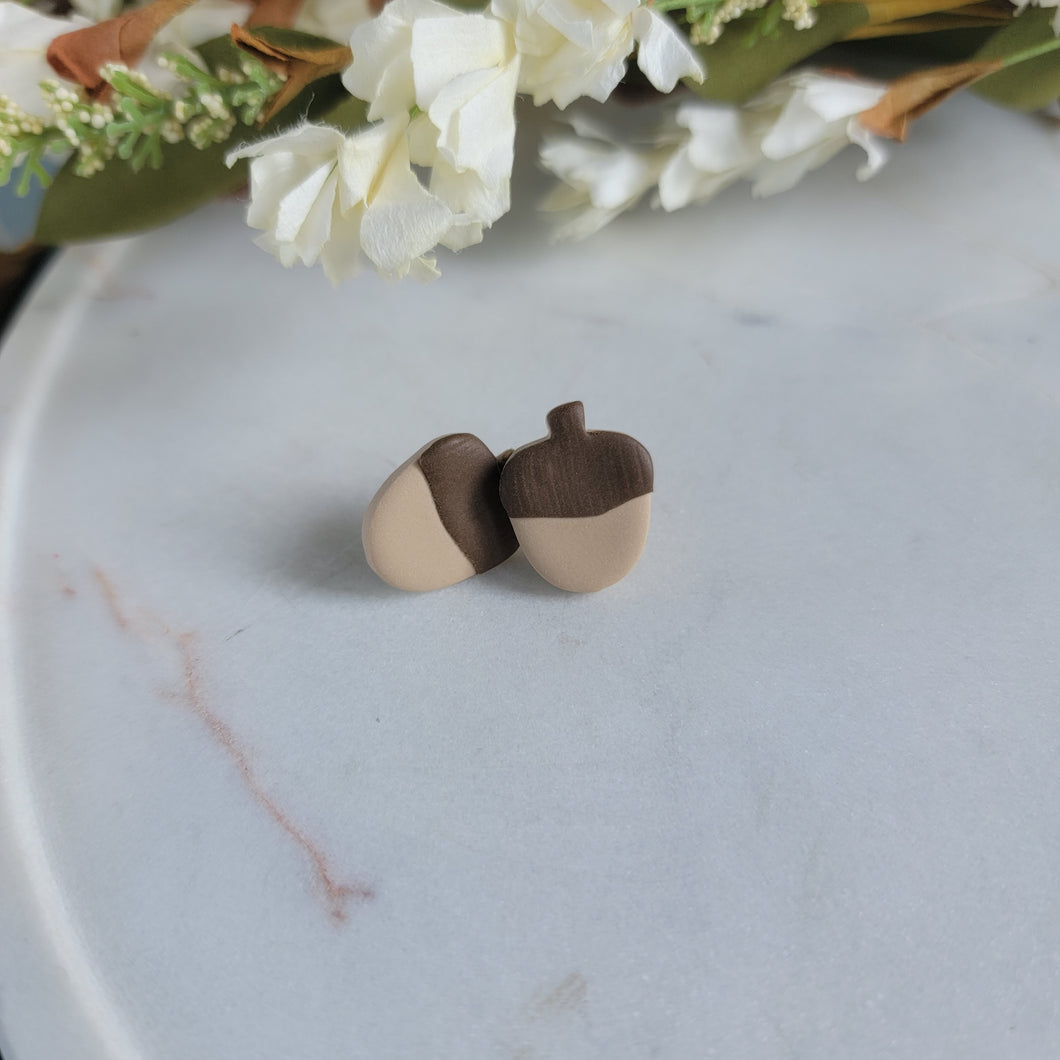 Acorn Studs