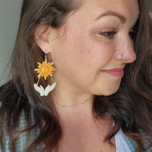 Load image into Gallery viewer, Radiance Earrings
