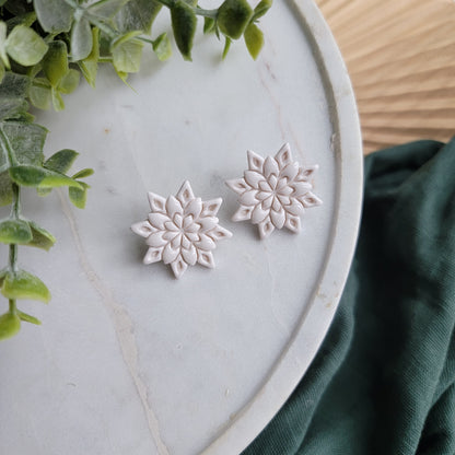 Statement Snowflake 2