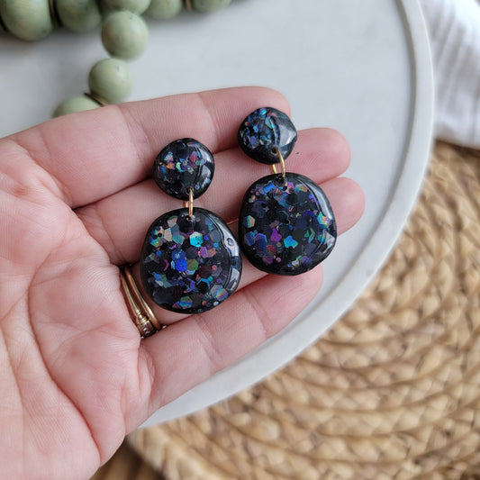 Bri Earrings in Black Glitter