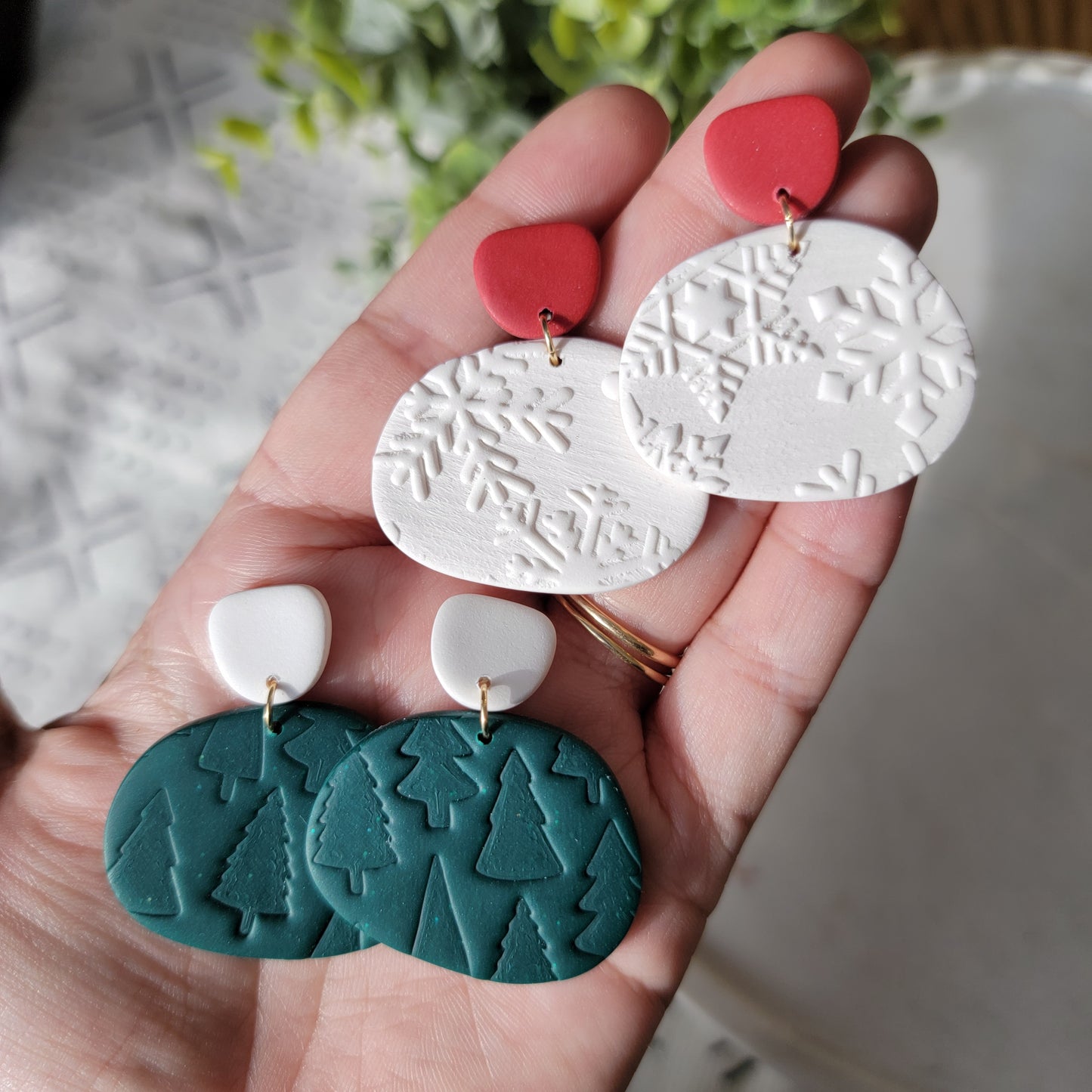 Holiday Edna Earrings